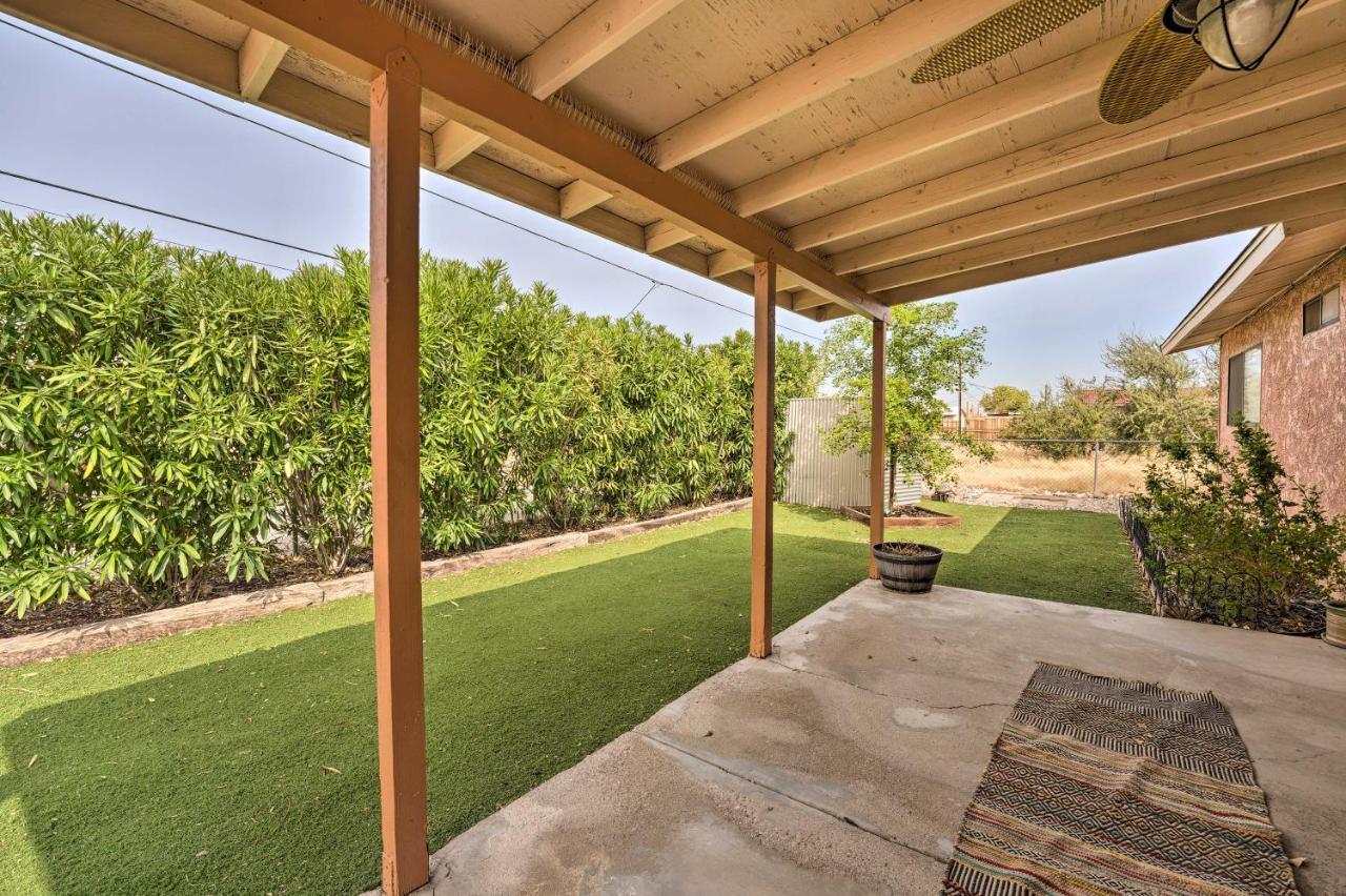 Updated Family Home - 2 Blocks To Colorado River! Bullhead City Exterior photo
